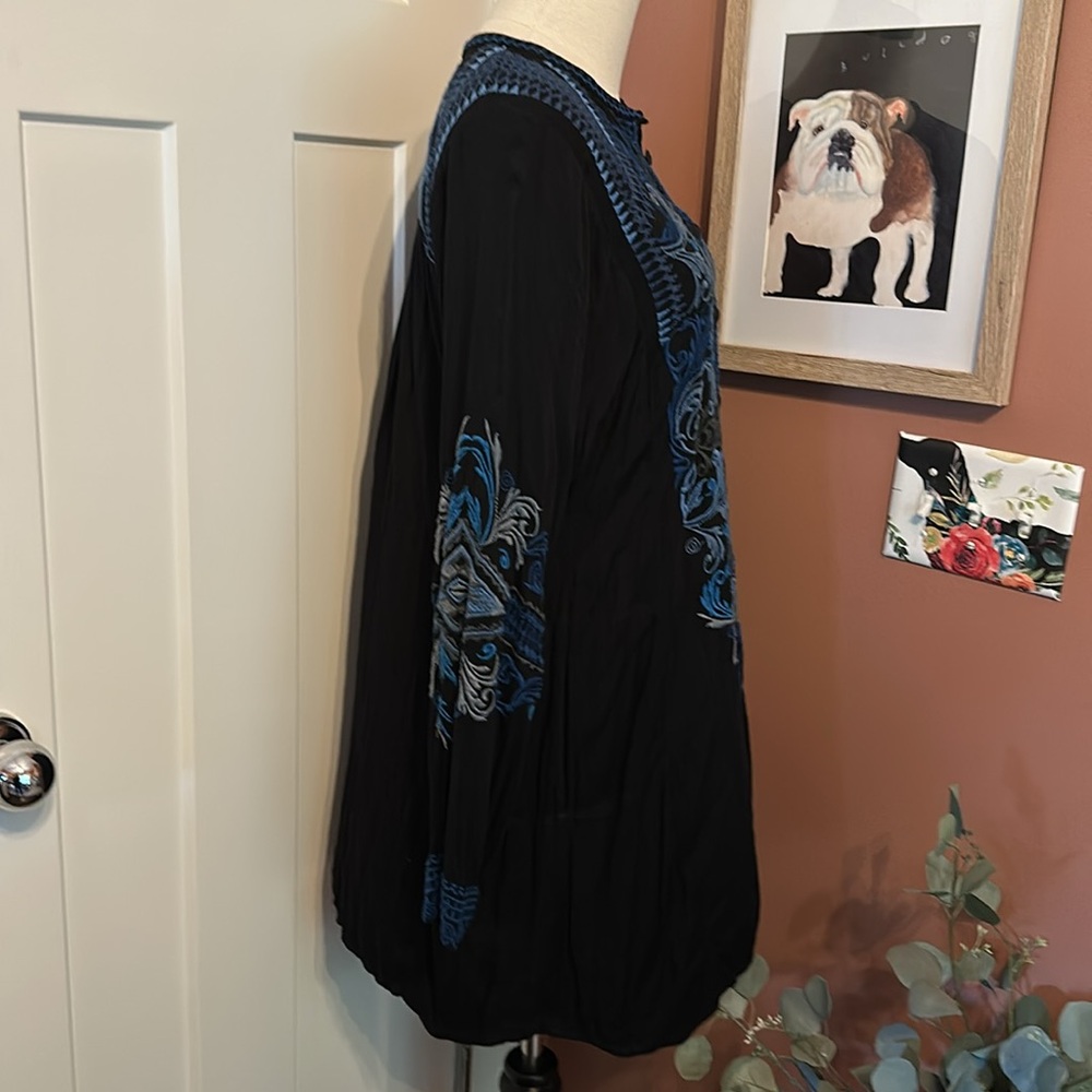 Johnny Was Biya Black & Blue Embroidered rayon blend long sleeve S tunic dress - Picture 6 of 14